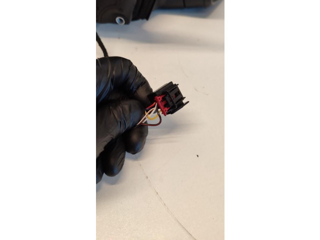 Зеркало электрическое Skoda Octavia Mk3 (5E) 2013 - 2019 года