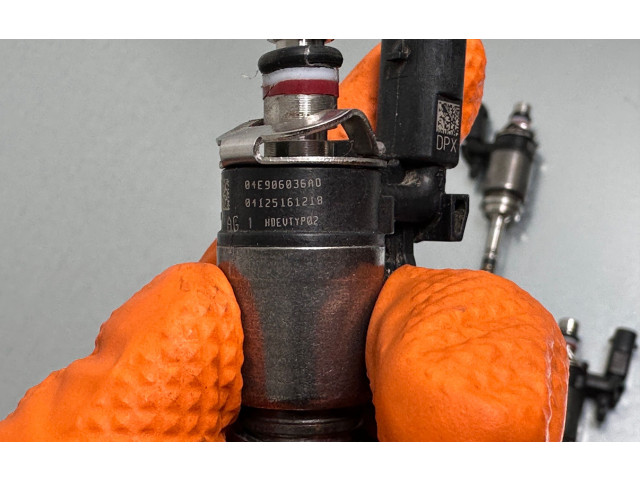 Комплект форсунок 04E906036AD, 04E906036AD Skoda Octavia Mk3 (5E)