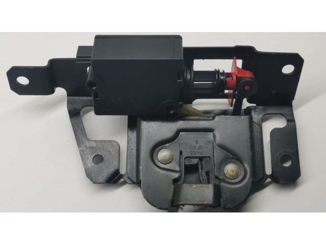 Zámek zadních dveří 7057364 BMW 3 E46 2001