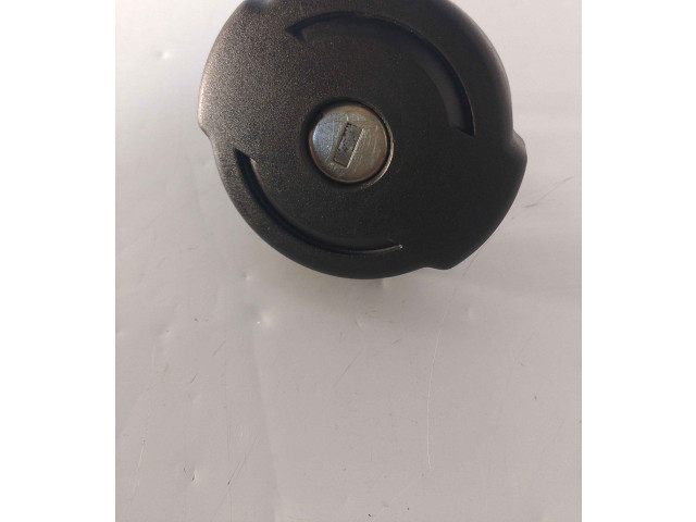 Řídící jednotka Peugeot 3008 I 2013