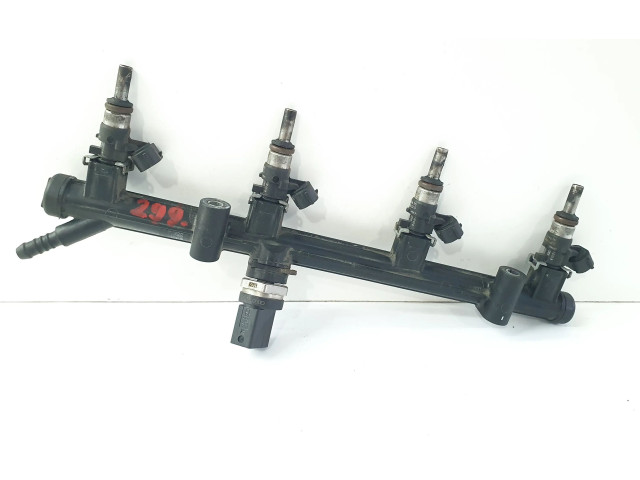 Vstřikovací lišta 06K133681C, 06L906031A Volkswagen Tiguan