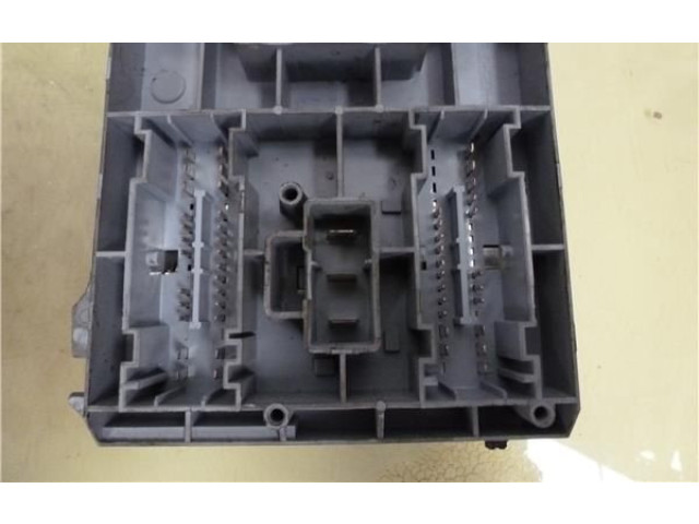 Блок предохранителей 46558759 Alfa Romeo 166