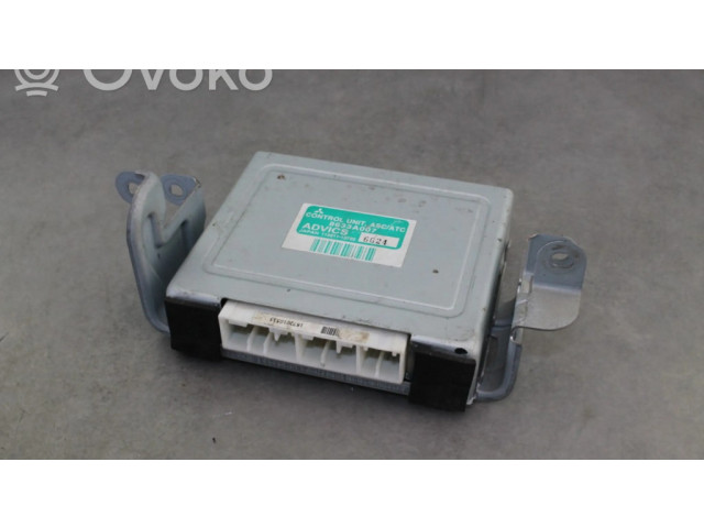 Блок управления 8633A007, 11581113720 Mitsubishi Pajero