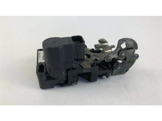 Замок багажника 16636585, A1290 Chevrolet Tahoe