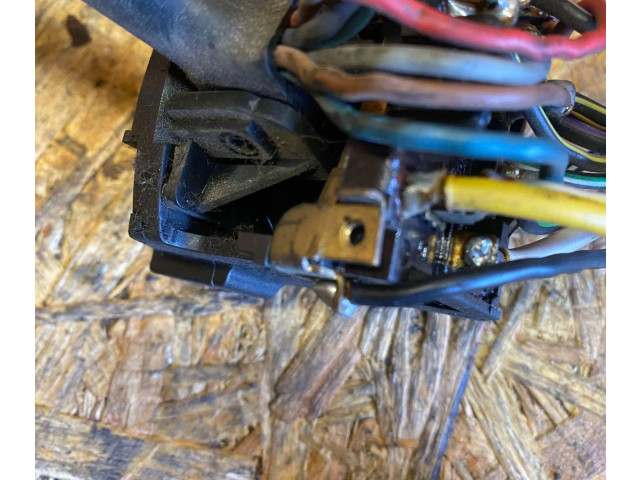 Переключатель дворников    Mercedes-Benz 190 W201