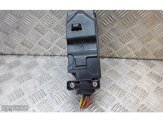 Pojistková skříňka lx7314a073ha Jaguar F-Pace 2022