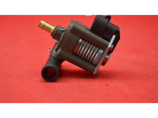 Vstřikovač 67R-017294, 67R-017294   Volvo S80     