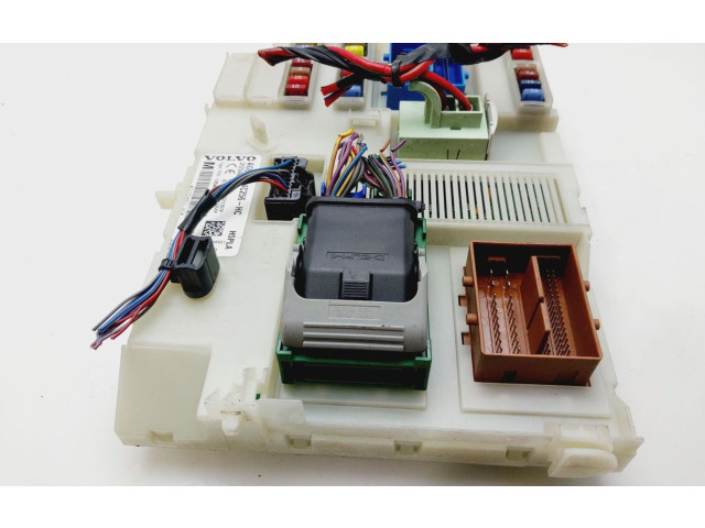 Блок управления надувных подушек AG9T14C256HC   Volvo XC70
