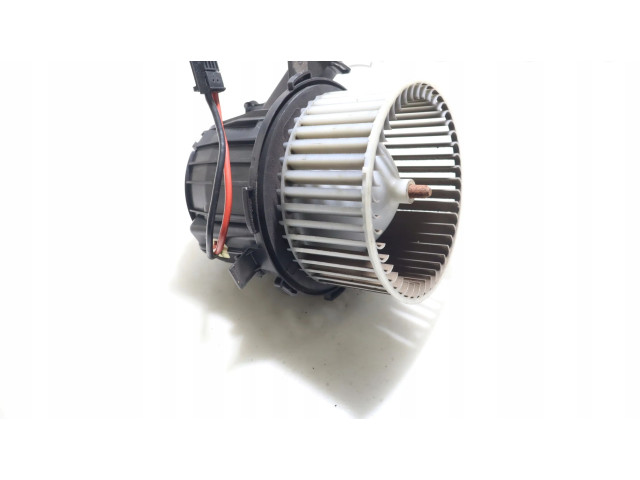 Вентилятор печки Audi Q5 SQ5
