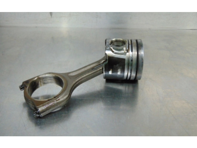 Píst Peugeot 508 pro naftový motor 1.6 9HL