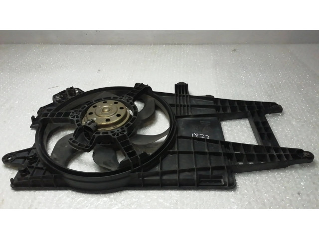 Вентилятор радиатора 823700600 Fiat Idea