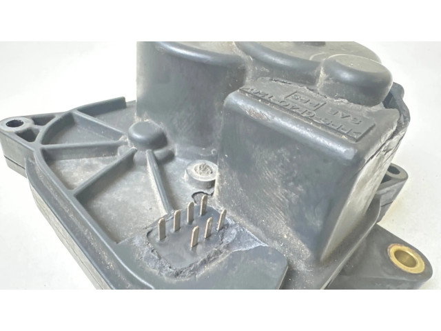 Блок управления коробкой передач 0511000080 Nissan Navara D40