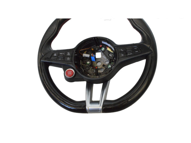 Volant Alfa Romeo Stelvio 2019 01561477810