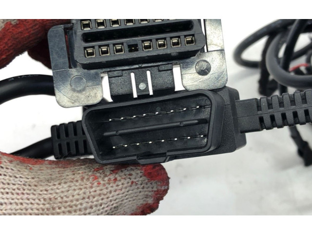 Блок управления LMU4232HE Skoda Rapid (NH)