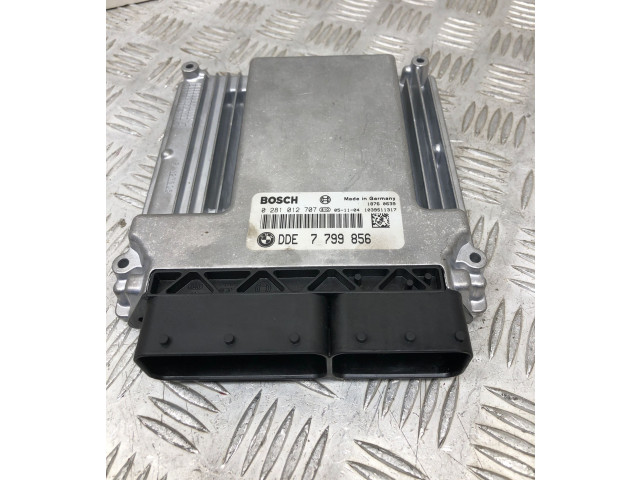 Řídící jednotka 7799856, 1039S11317 BMW 5 E60 E61 2006