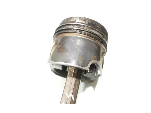 Píst Volkswagen Caddy DFSD