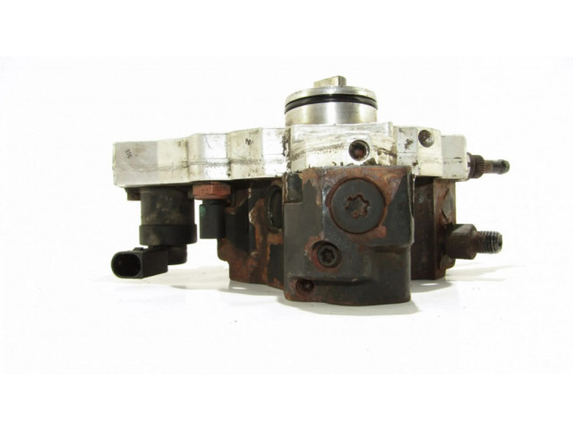 Vstřikovací čerpadlo A6110701401 Mercedes-Benz E W211 pro naftový motor 2.2 646.951