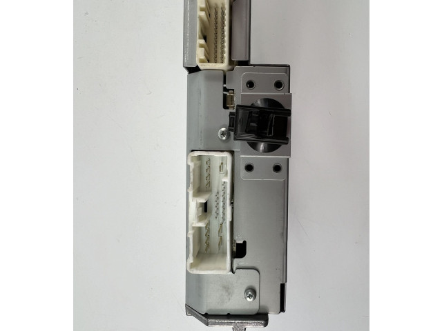 Блок управления BJM866DRX Mazda 3 II