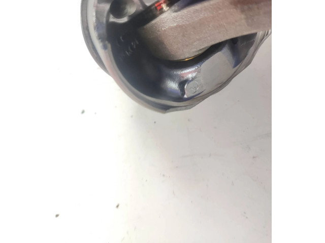 Поршень Шатун  038J  Volkswagen PASSAT B6  