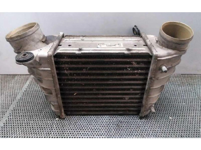 Интеркулер 8L9145805G Audi A3 S3 8L