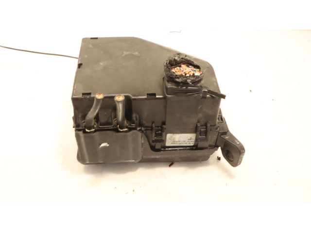 Блок предохранителей     KIA Rio    