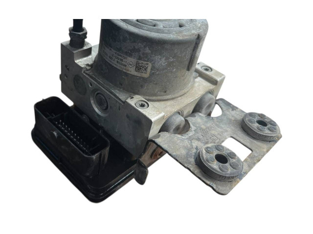 Вентилятор радиатора     28515240113, 10062531701    Opel Vivaro 