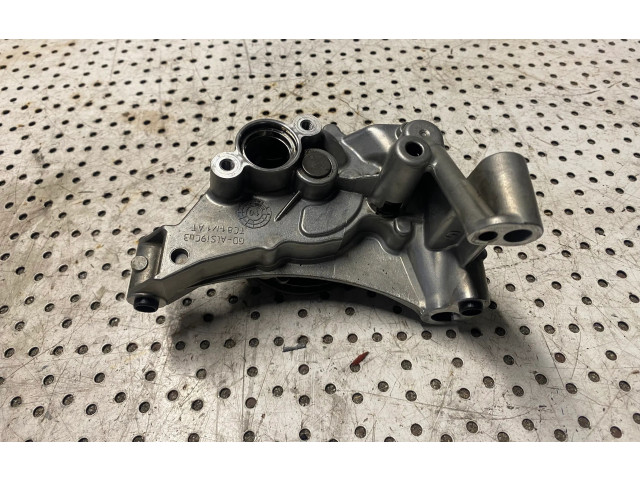 Čerpadlo oleje 03L115105C Volkswagen Caddy