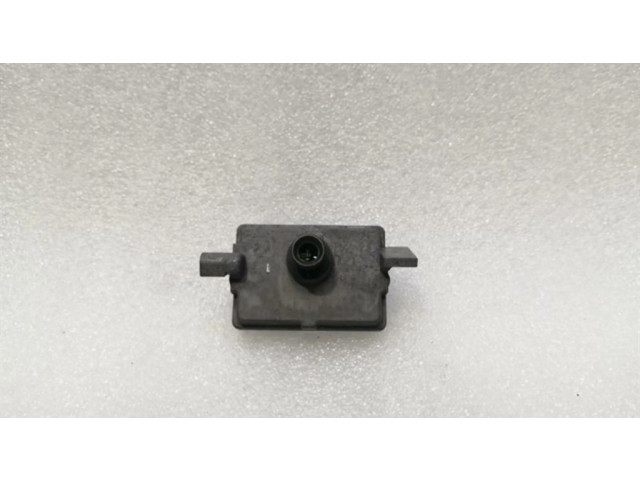 Vaizdo kamera priekiniame bamperyje