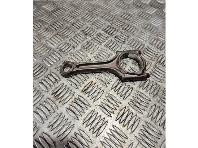 Шатун  B4204T52, 31401957    Volvo XC60  