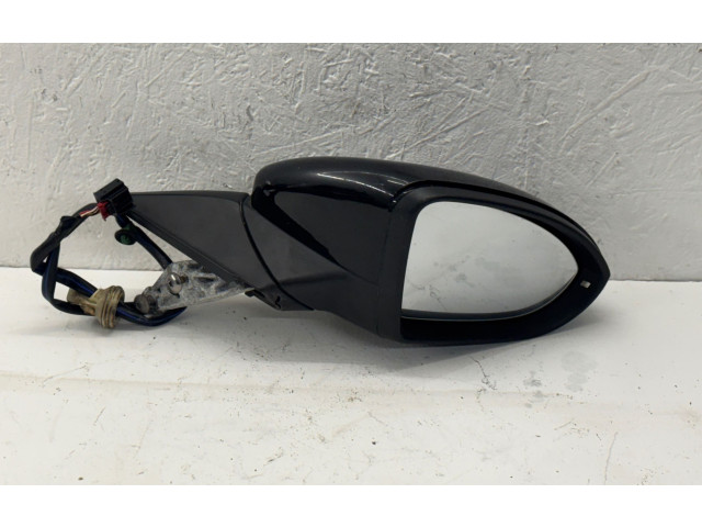 Зеркало электрическое Volkswagen Golf VII 2013 - 2019 года