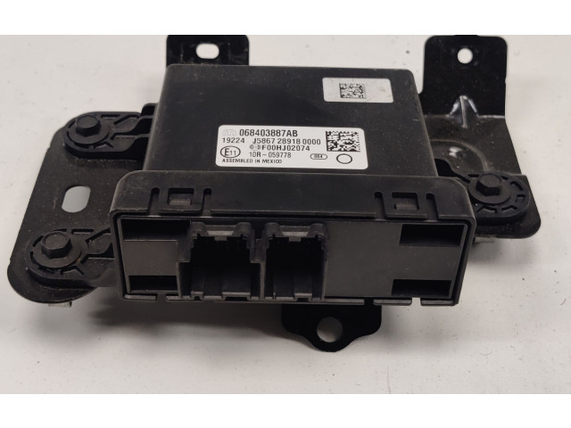 Блок управления парковки 068403887AB Ram 1500