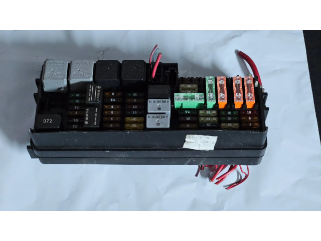 Блок предохранителей  A1645403372   Mercedes-Benz GL X164    