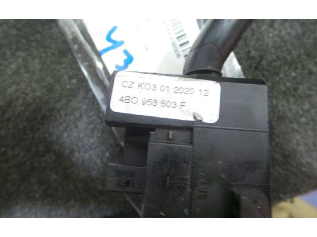 Ручка стеклоочистителей 4B0953503F Audi A3 S3 8L