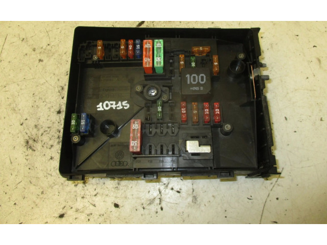   Pojistková skříňka 1K0937125D, 1K0937125D   Volkswagen Caddy 2009