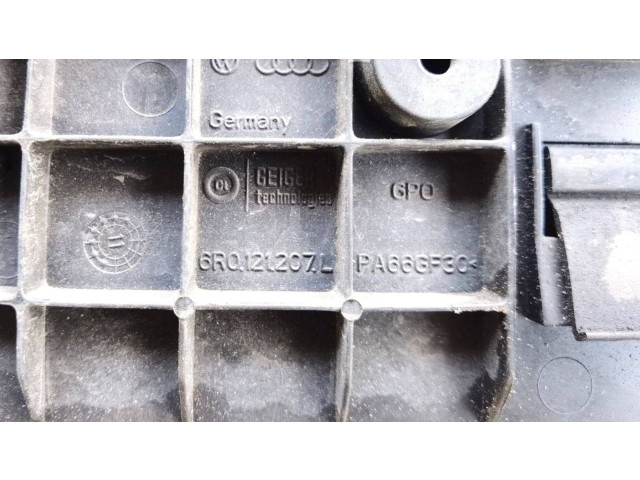 Вентилятор радиатора     6R0121207L    Skoda Fabia Mk2 (5J) 