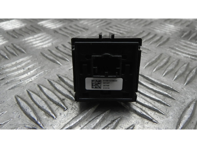 Включатель электрических окон