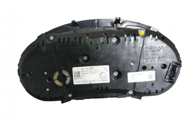 Панель приборов 5E0920957C   Skoda Octavia Mk3 (5E)       