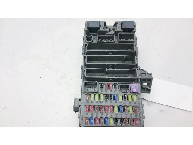 Pojistková skříňka 38200SNB Honda Civic 1999