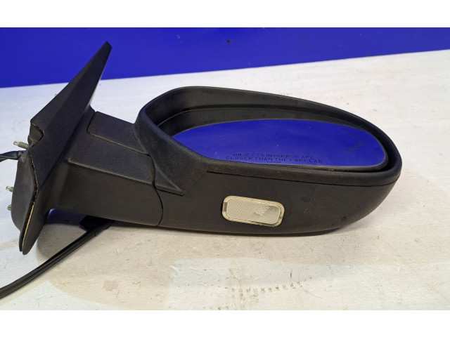 Зеркало электрическое Chevrolet Tahoe - года