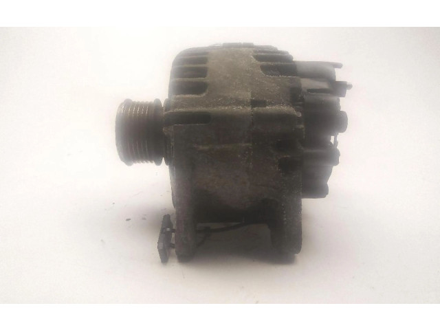 Генератор 231005770R Dacia Duster