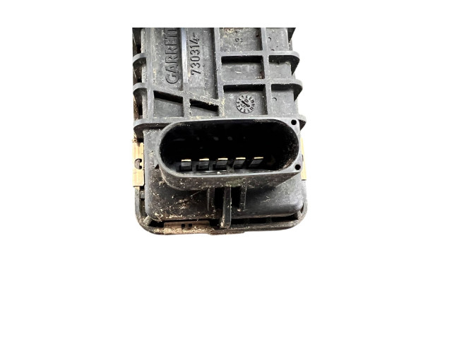 Pojistková skříňka Турбина 057145722N, 6NW009228 Audi A8 S8 D3 4E 2006