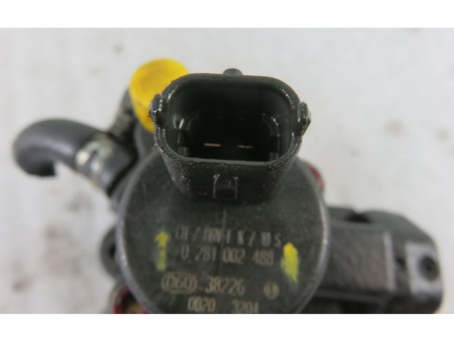 Vstřikovací lišta 0281002488, 0445010007 Fiat Stilo 192 A1.000