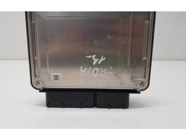 Блок управления двигателя 04C907309BB, 0261S17849 Skoda Fabia Mk3 (NJ)