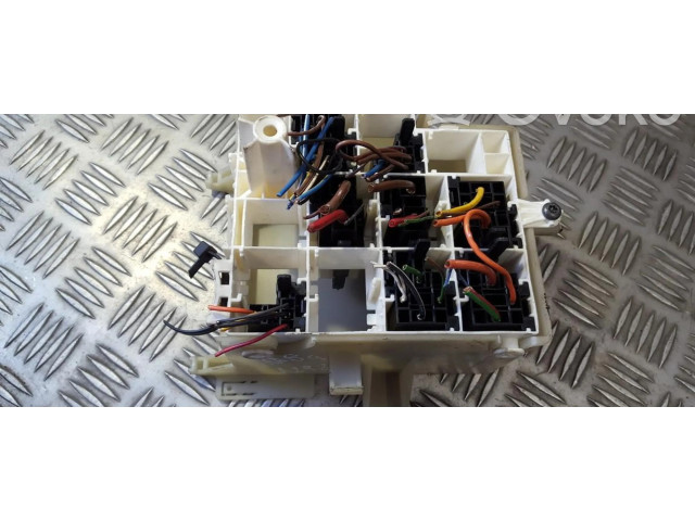 Блок предохранителей B0336369, B06275 Saab 9-3 Ver1