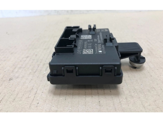 Блок управления центрального замка 4M0959595M, 4M0959595M Audi e-tron