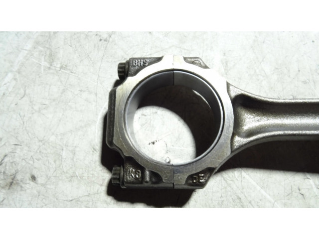 Píst 33FB, HAZ2701 Alfa Romeo 147 pro naftový motor 1.9