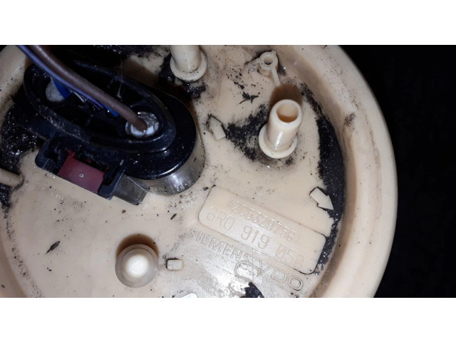 Насос топлива (в топливном баке)