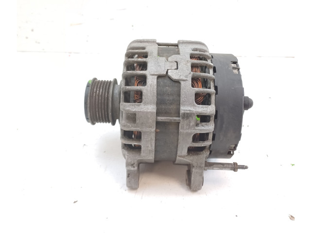Генератор 03L903024F   Volkswagen PASSAT B7      