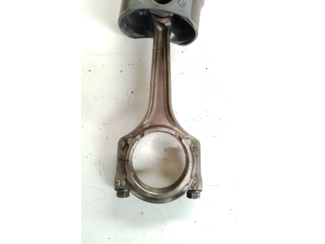 Шатун  1535637, 9S516102AA    Ford Ka  