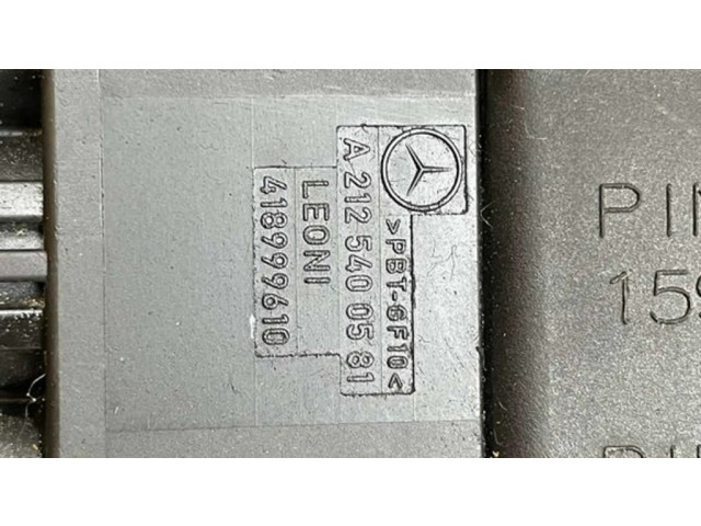 Плюсовый провод (аккумулятора)